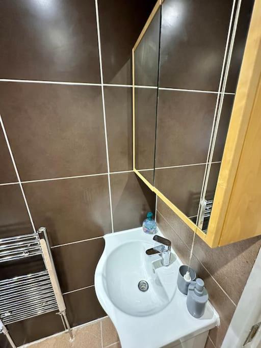 3 Bed Hackney/Harringay Flat Apartment ลอนดอน ภายนอก รูปภาพ